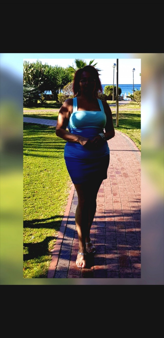 Tantra Yvonne